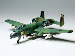 画像1: タミヤ（61028）1/48 フェアチャイルド・リパブリック A-10A サンダーボルトII  