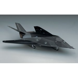 画像: ハセガワ  (E1)  1/72 F-117A ナイトホーク  