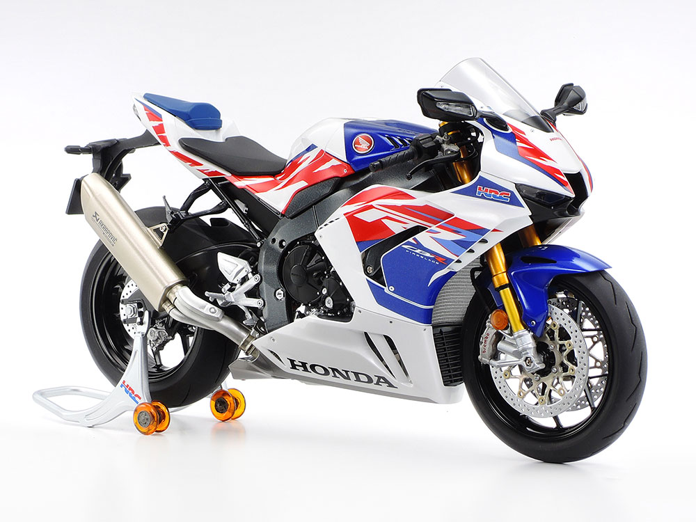 画像1: タミヤ (14141) 1/12 (1992年) 1/12 Honda CBR1000RR-R FIREBLADE SP 30th Anniversary   