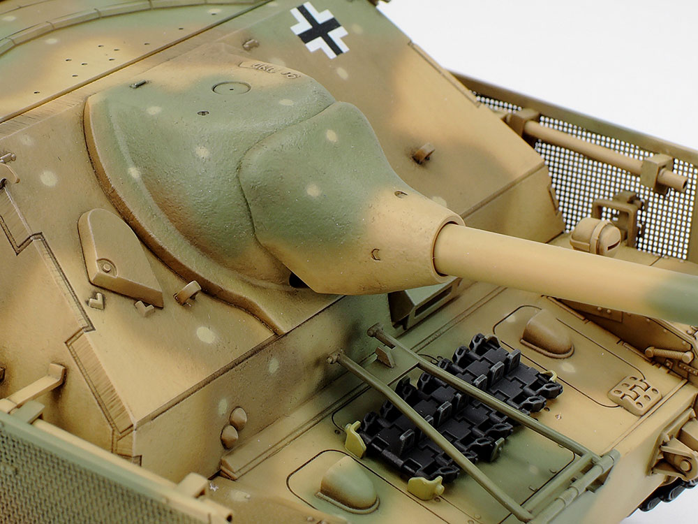 画像: タミヤ (35381) 1/35 ドイツIV号駆逐戦車/70(A)   