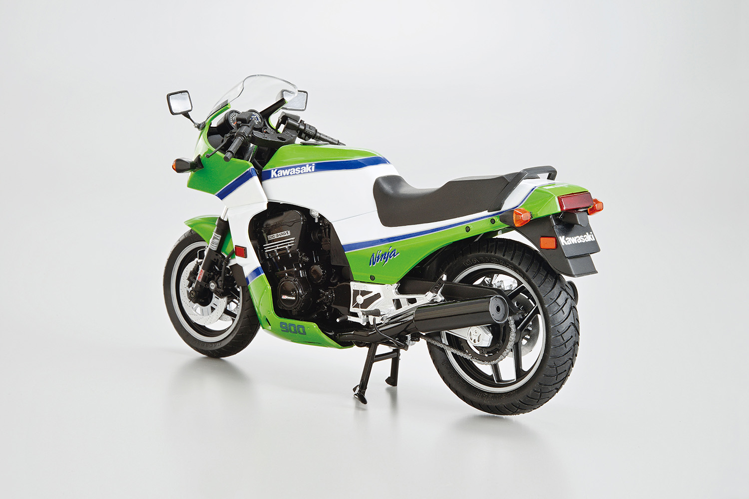 画像: アオシマ (29) 1/12（1985年)  カワサキ ZX900A GPZ900R Ninja '85  